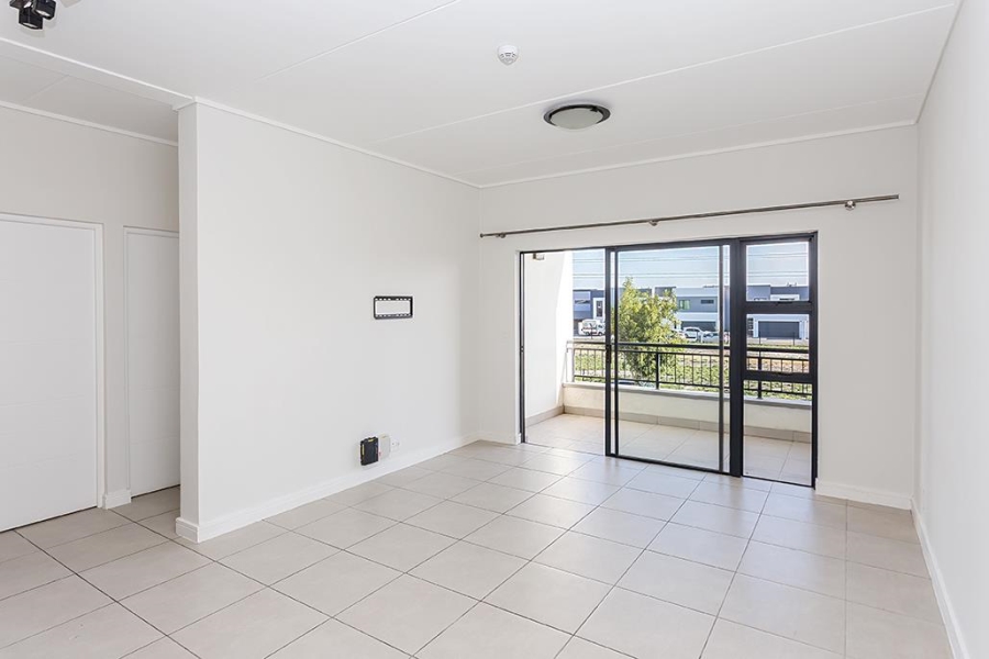 To Let 2 Bedroom Property for Rent in Sandown Western Cape